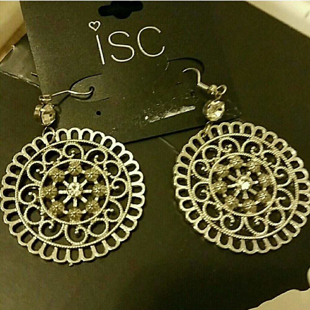 Earings